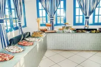Bluu Bahari Hotel - Desayuno