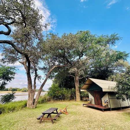 Track and Trail River Camp Hotels in Mambwe
