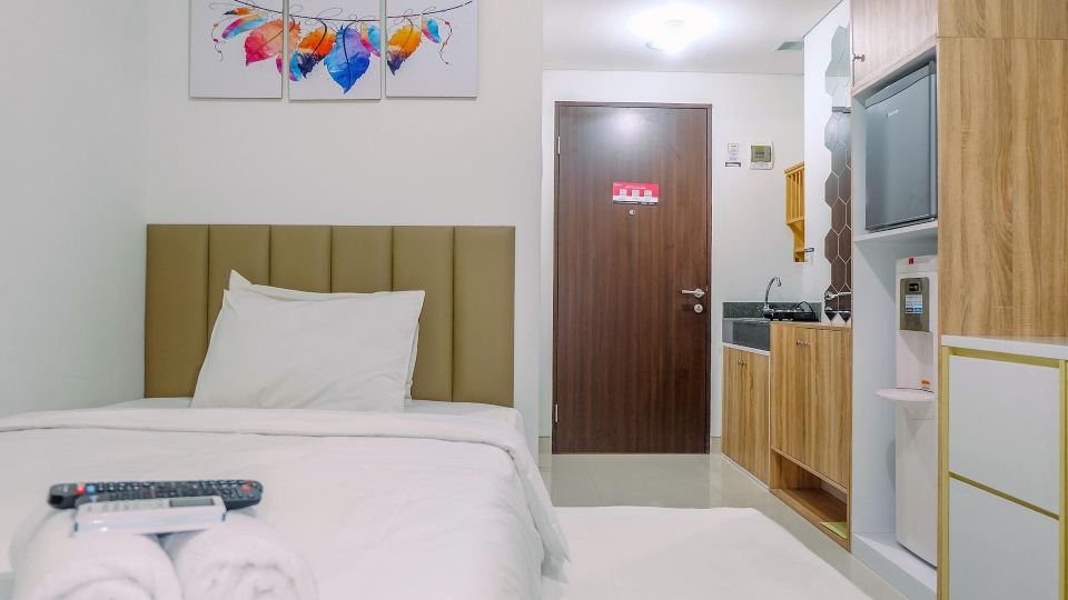 Simply and Homey Studio Transpark Cibubur Apartment
