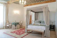 Tour des Remparts - Bed and breakfasts
