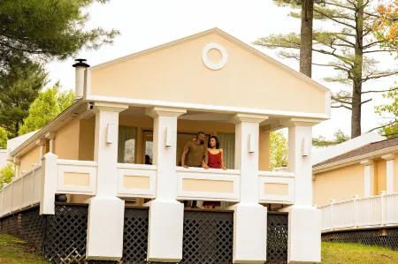 Paradise Stream Resort Отели рядом с достопримечательностью «Поконо Гарденс»