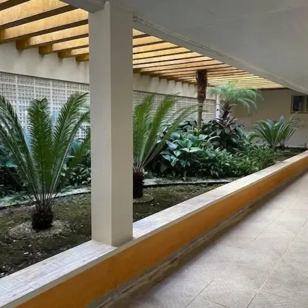 Apto na Enseada a 50 Metros da Praia