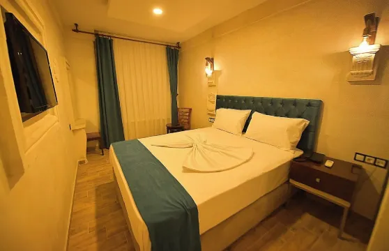 Midyat Ladinos酒店