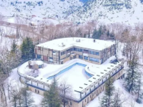 Nirvana Hotel Hotels in Jbeil