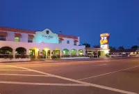 Historic Dow Hotel - 2-Star