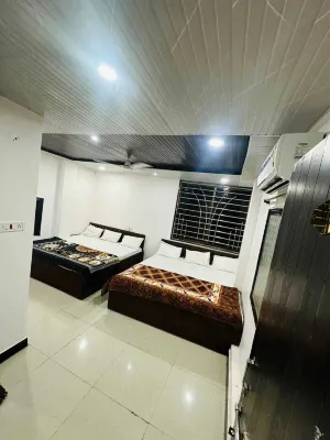 Hotel Narmada Residency - 2-Star