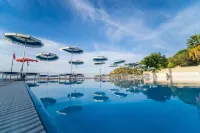 Villaggio Baia d'Ercole - Pools