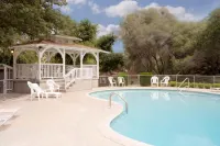 Lazy J Ranch Motel - Pools