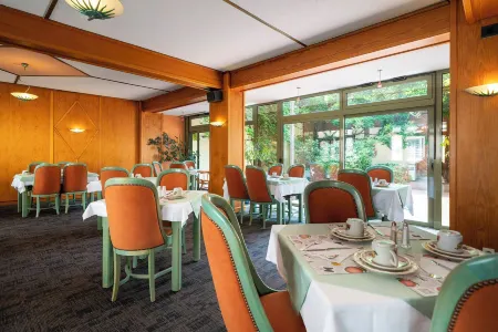 Hôtel A la Vignette - Colmar-Nord Отели в г. Ла Вансель