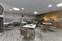 Auberge de la Gare Hotels in Gatineau