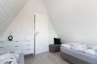 Frisches Nurdach-ferienhaus für bis zu 4 Personen