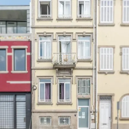SwissPorto Guest House