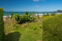 Beachfront Home with Stunning Views - Serene Coastal Escape Hotel a Hanalei