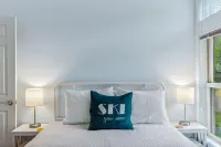 Ample Seating and Access to Quechee Club Amenities - Cozy Retreat