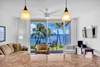 Enjoy Amazing Sunsets from the Ocean View Lanai 마우이 호텔