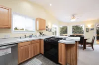 Scenic Patio and Garage Near Outdoor Adventures - Inviting Retreat