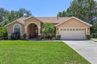 Very Clean & Spacious! Pool, Game Room, BBQ, 2 King Masters--Close to Disney! - バルコニー