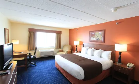 AmericInn by Wyndham Cedar Rapids/CID Airport Отели в г. Сидар-Рапидс