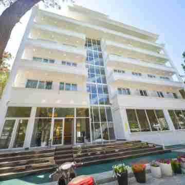 Hotel Elesio Hotel Exterior