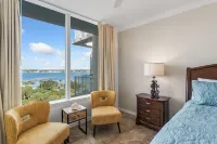 Rooftop Deck with Stunning Beach and Bay Views - Elegant Penthouse Oasis