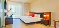 MEX Hoteles Hotels near Monumento a Chespirito