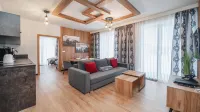 Apartamenty Sun & Snow Ski Apartments فنادق في Czarna Gora