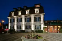 Hotel Jägerhaus in Esslingen Hotel di Altbach