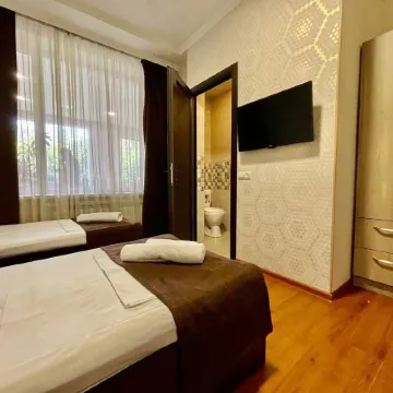Merien Hotel