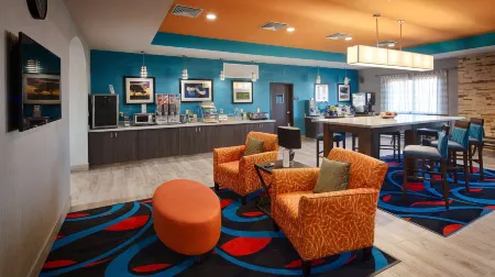 Best Western Plus Lonestar Inn  Suites