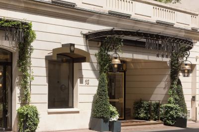 施設外観 ロチェスター シャンゼリゼパリの写真