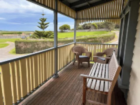 Sails - Elegant, Spacious Beach Villa