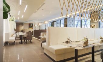 The Legacy Luxury Hotel, Algiers