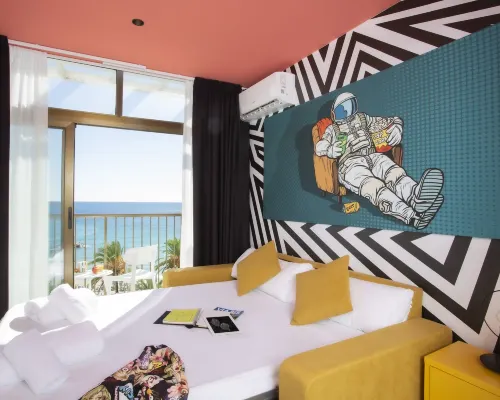 Casual Pop Art Benidorm Ξενοδοχεία στην πόλη Μπενιντόρμ
