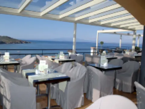 Sea View Resorts & Spa Hotels in Chios