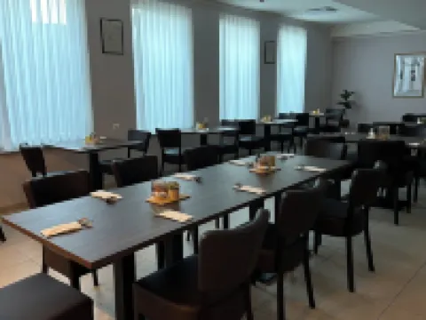 Palast Hotel Hoteles en Hurth-Hermulheim