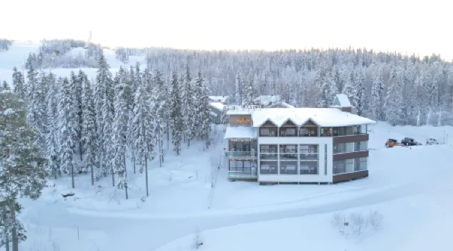 Hotel Aateli Hillside = 阿特利山坡酒店