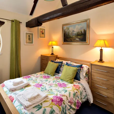 River Nene Cottages