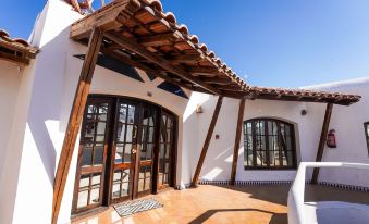 Sanafir Hotel - El Pacha Suites