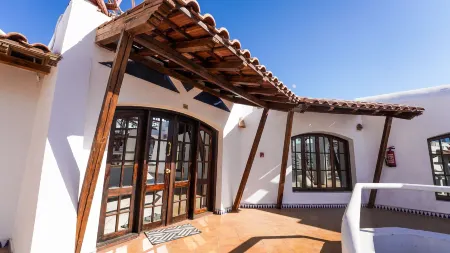 Sanafir Hotel - El Pacha Suites