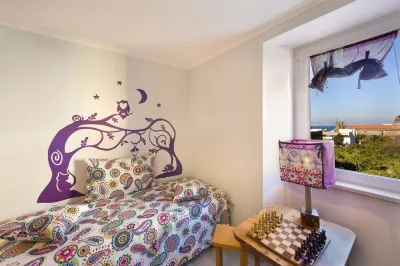 YourHome - Karme House Hotels in Meta