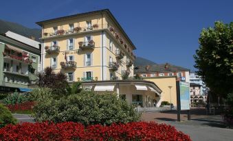 Hotel du Lac