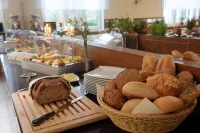 Stadthotel Stern - breakfast