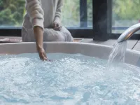 TWIN-LINE HOTEL YANBARU OKINAWA JAPAN - Hot Tub