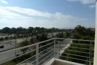 Ikaros Hotel Elliniko - Meerblick