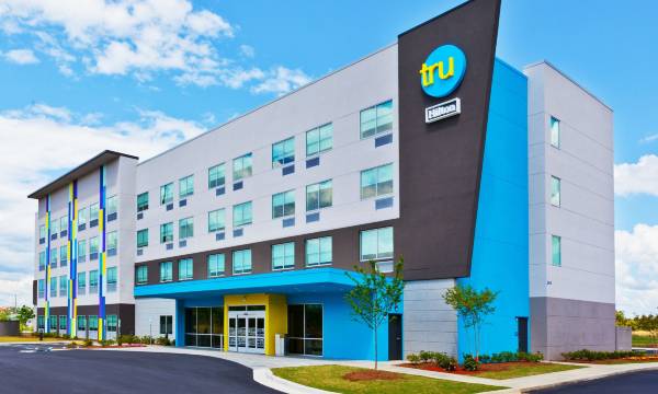Tru by Hilton Auburn