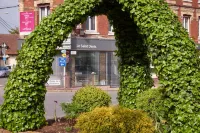 Chambres d'Hotes du Colvert فنادق في Forges-les-Eaux