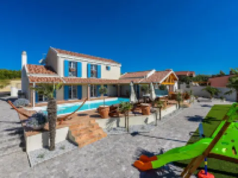 Villa Mek ZadarVillas Hotels in Pridraga