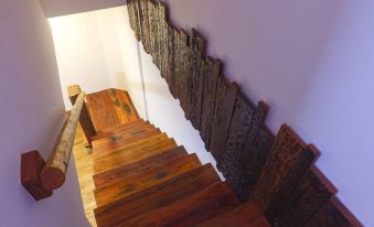 Cond. Fechado, na Ponta do Mutá