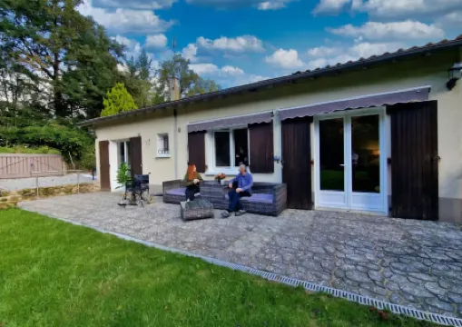 Accesible Countryside Retreat with Private Garden and All Modern Facilities