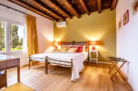 Agriturismo Il Leone Della Torre Hôtels à : Concamarise